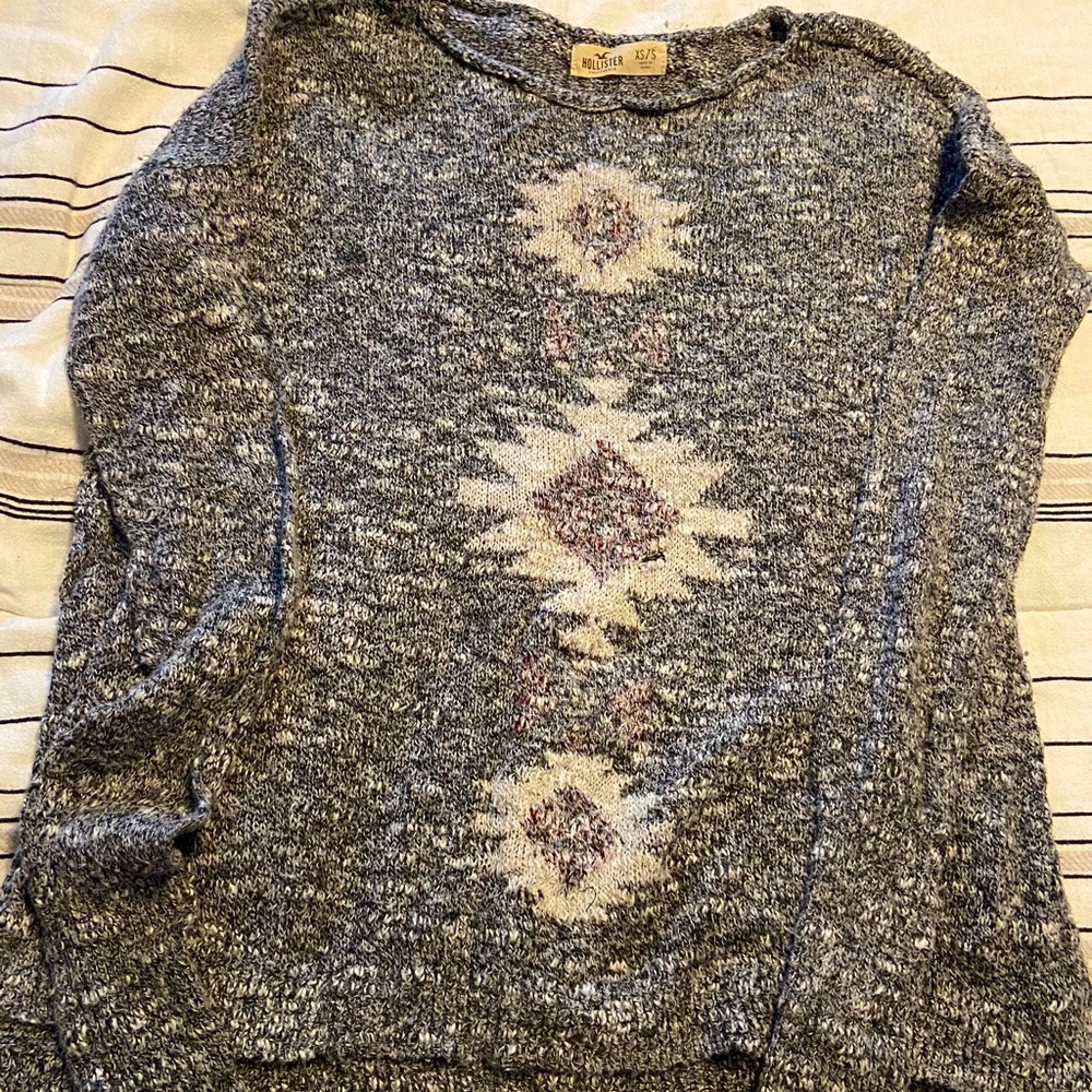 Hollister sweater size xs/s